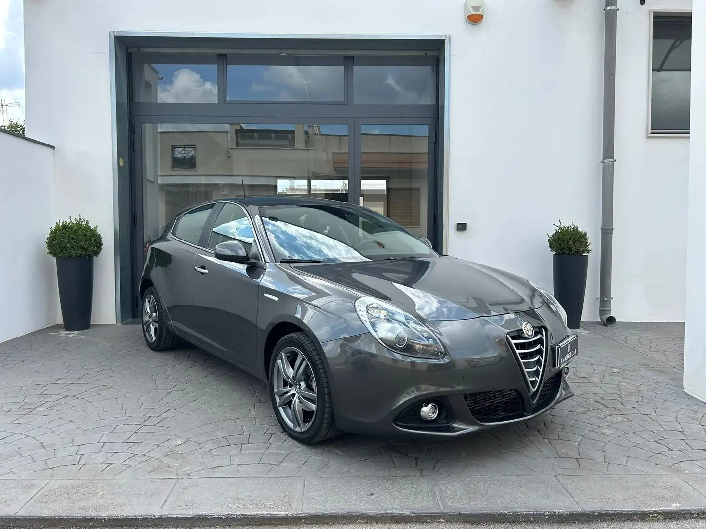 Alfa Romeo Giulietta 1.6 MJ 105Cv DISTINCTIVE-2014 Gris - 1