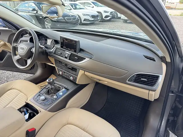 Audi A6 view 9