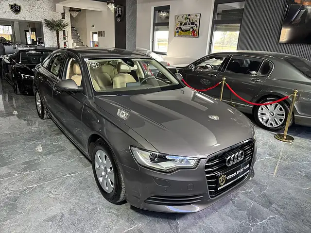 Audi A6 view 4