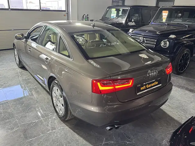 Audi A6 view 7