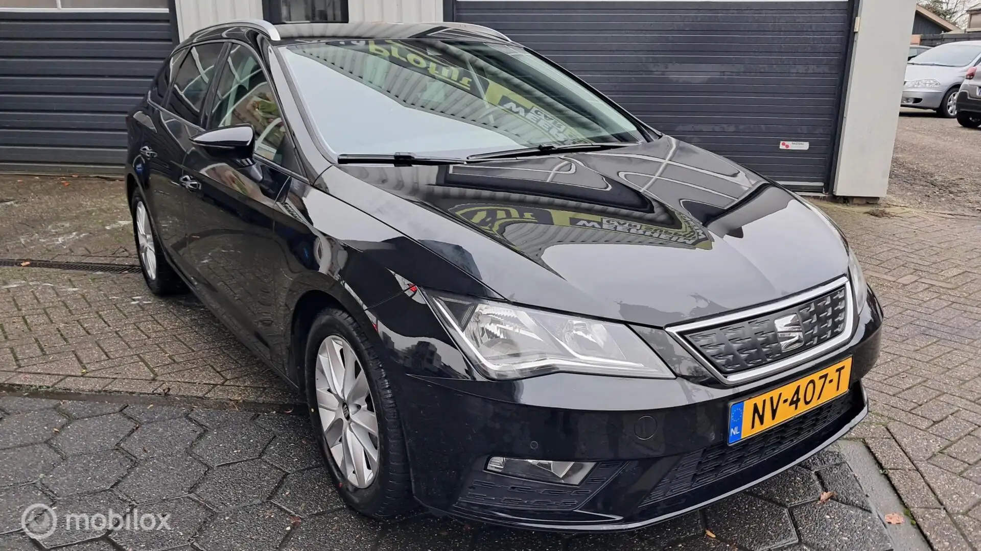 SEAT Leon ST 1.0 EcoTSI Style Negro - 2