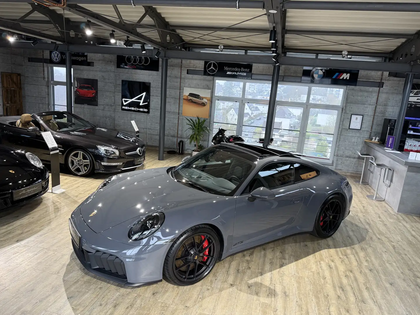 Porsche 911 Carrera GTS T-Hybrid*PANO*SP.ABG. Grau - 2