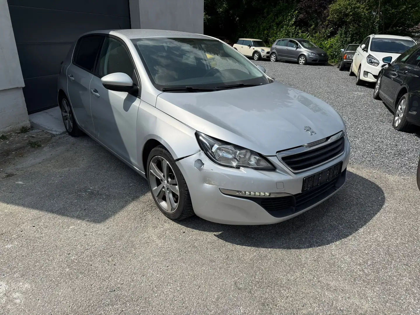 Peugeot 308 1.6 BlueHDi Szürke - 1