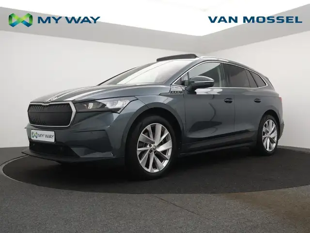 Skoda Enyaq Enyaq iV 80 82kWh 204PK *PANORAMISCH DAK*TREKHAAK*NAVI*APP CONNECT*BLTH*ZETELVERWARMING*CRUISE*PDC*...