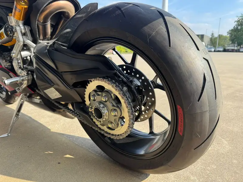 Ducati Panigale V2 - foto 7