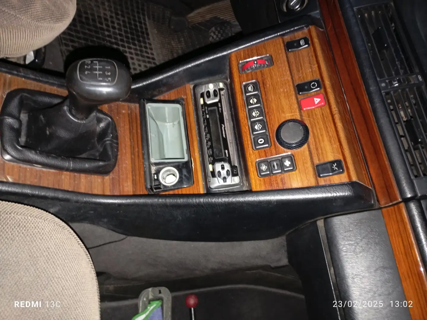 Mercedes-Benz 250 - 1