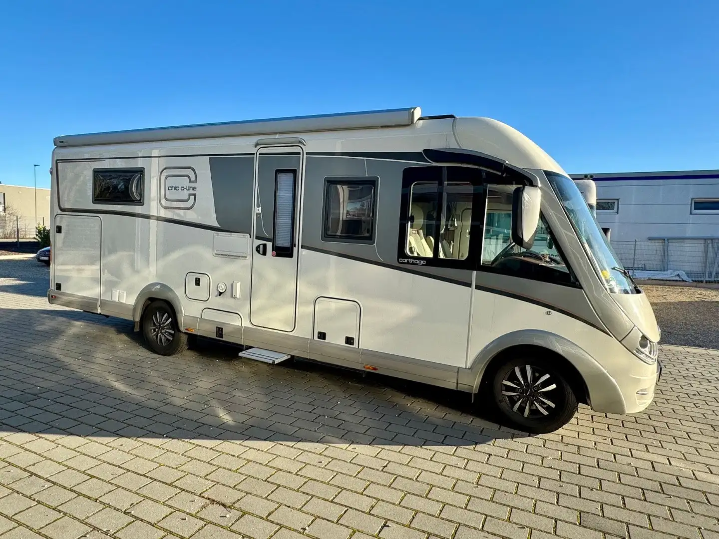 Carthago Chic C-Line I 5.3 QB/SY Hubst./Luftf./Queensbett Wit - 1