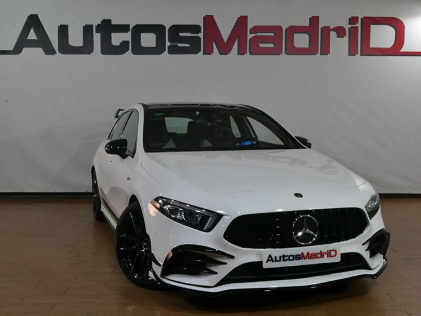 Mercedes-Benz A 35 AMG Mercedes-AMG 4MATIC+ Alb - 1