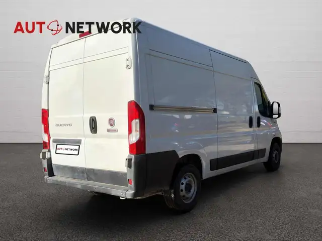 Fiat Ducato view 4