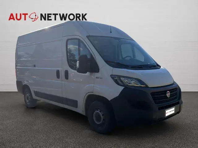 Fiat Ducato view 2