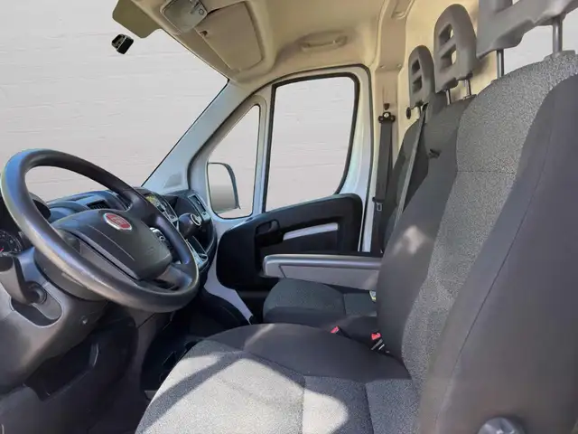 Fiat Ducato view 9