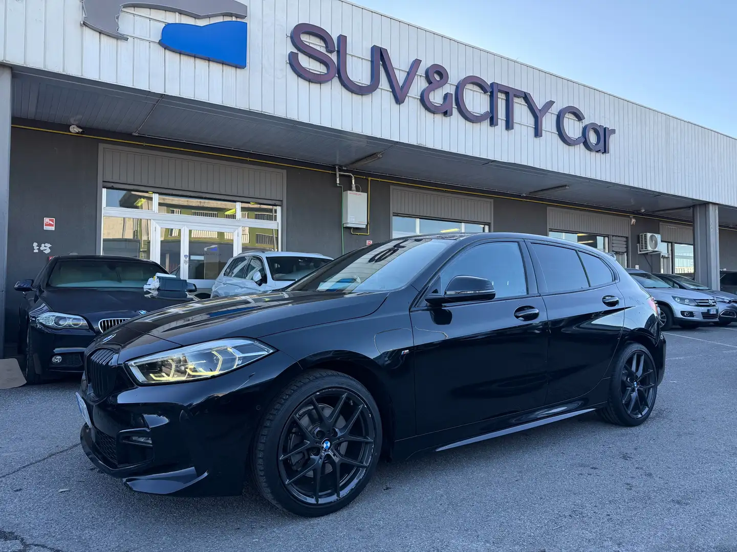 BMW 118 Serie 1 F40 Msport auto KM CERTIFICATI Schwarz - 1