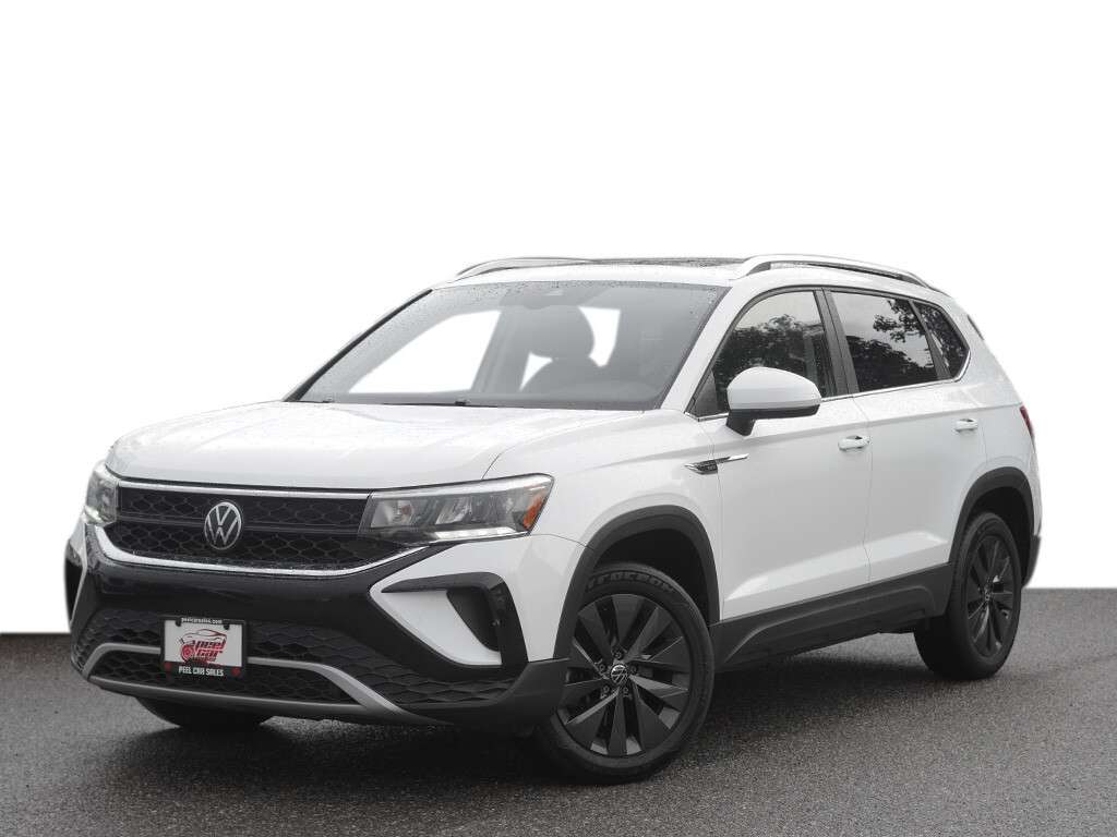 2024 Volkswagen Taos Comfortline Panoroof Apple Carplay Alloys Adaptive