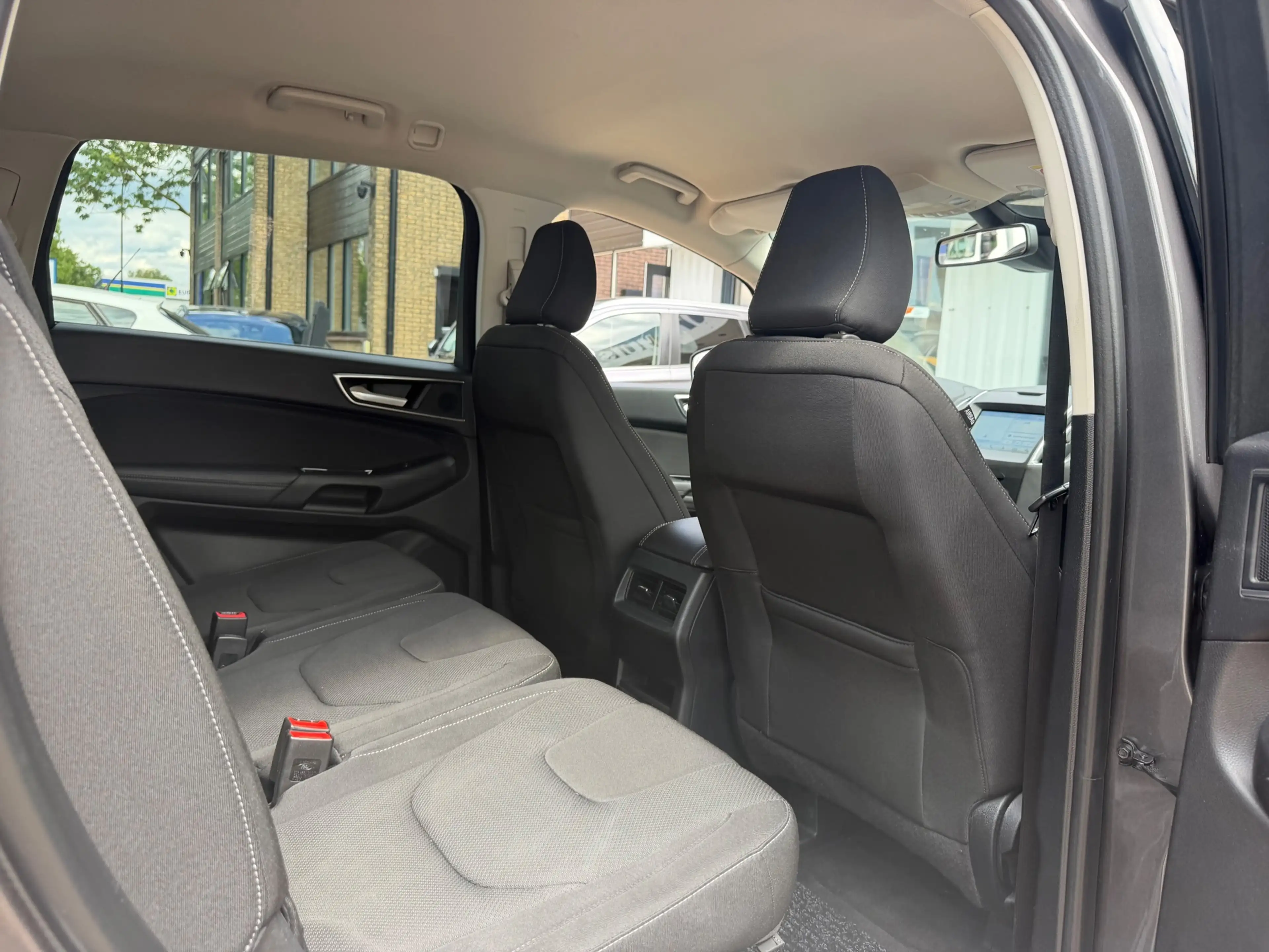 Ford S-Max 1.5 Titanium 7Pers|Xenon|Navi|Cruise|Camera|Carpla — photo 26