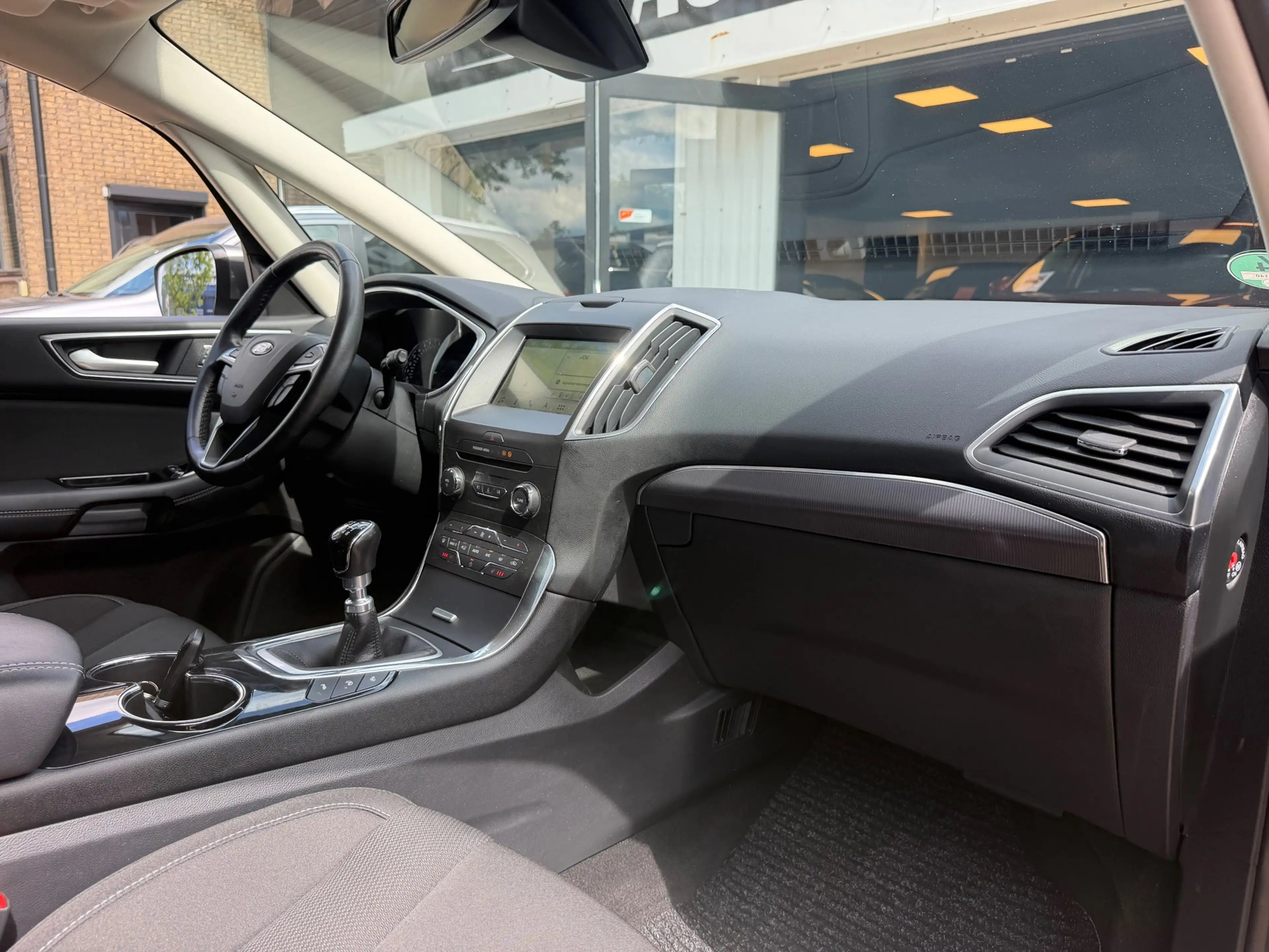 Ford S-Max 1.5 Titanium 7Pers|Xenon|Navi|Cruise|Camera|Carpla — photo 24