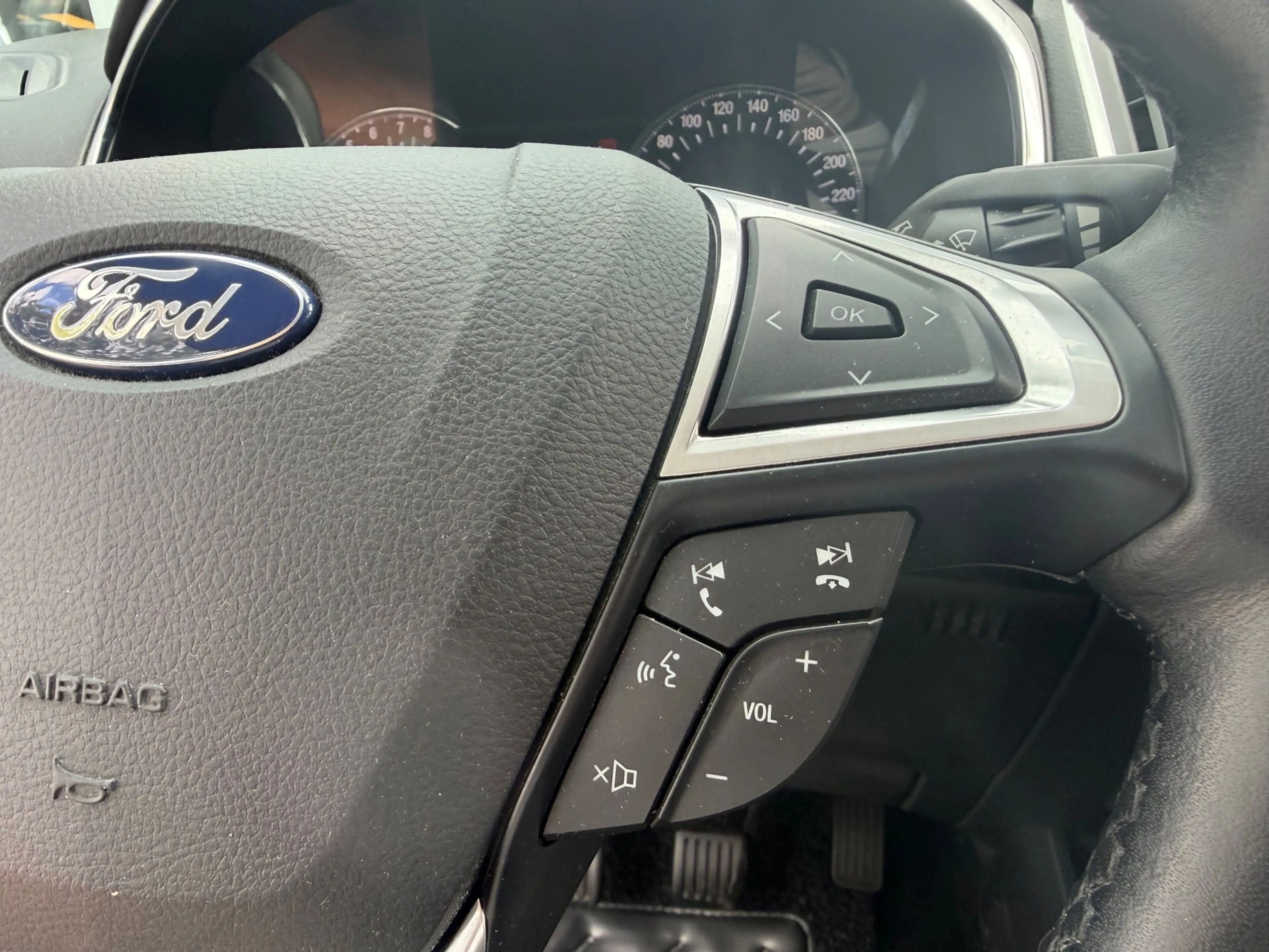 Ford S-Max 1.5 Titanium 7Pers|Xenon|Navi|Cruise|Camera|Carpla — photo 17