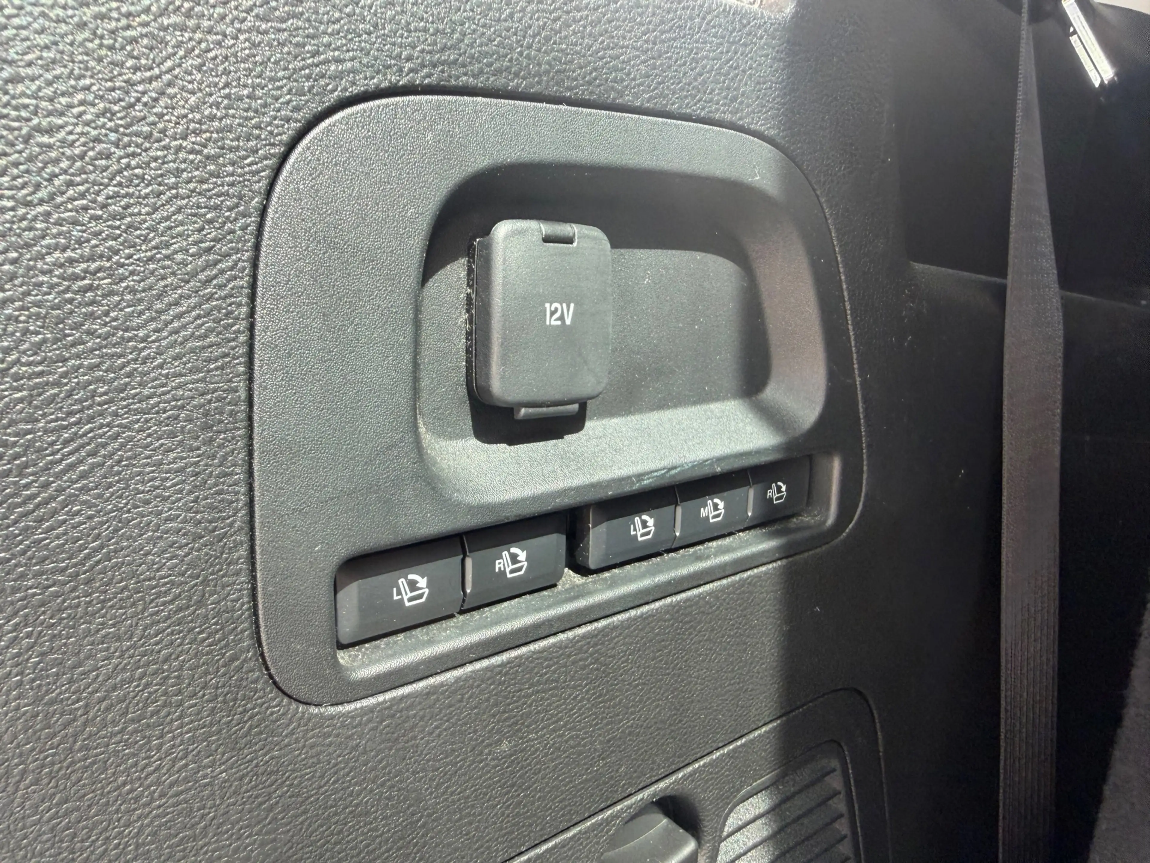 Ford S-Max 1.5 Titanium 7Pers|Xenon|Navi|Cruise|Camera|Carpla — photo 39