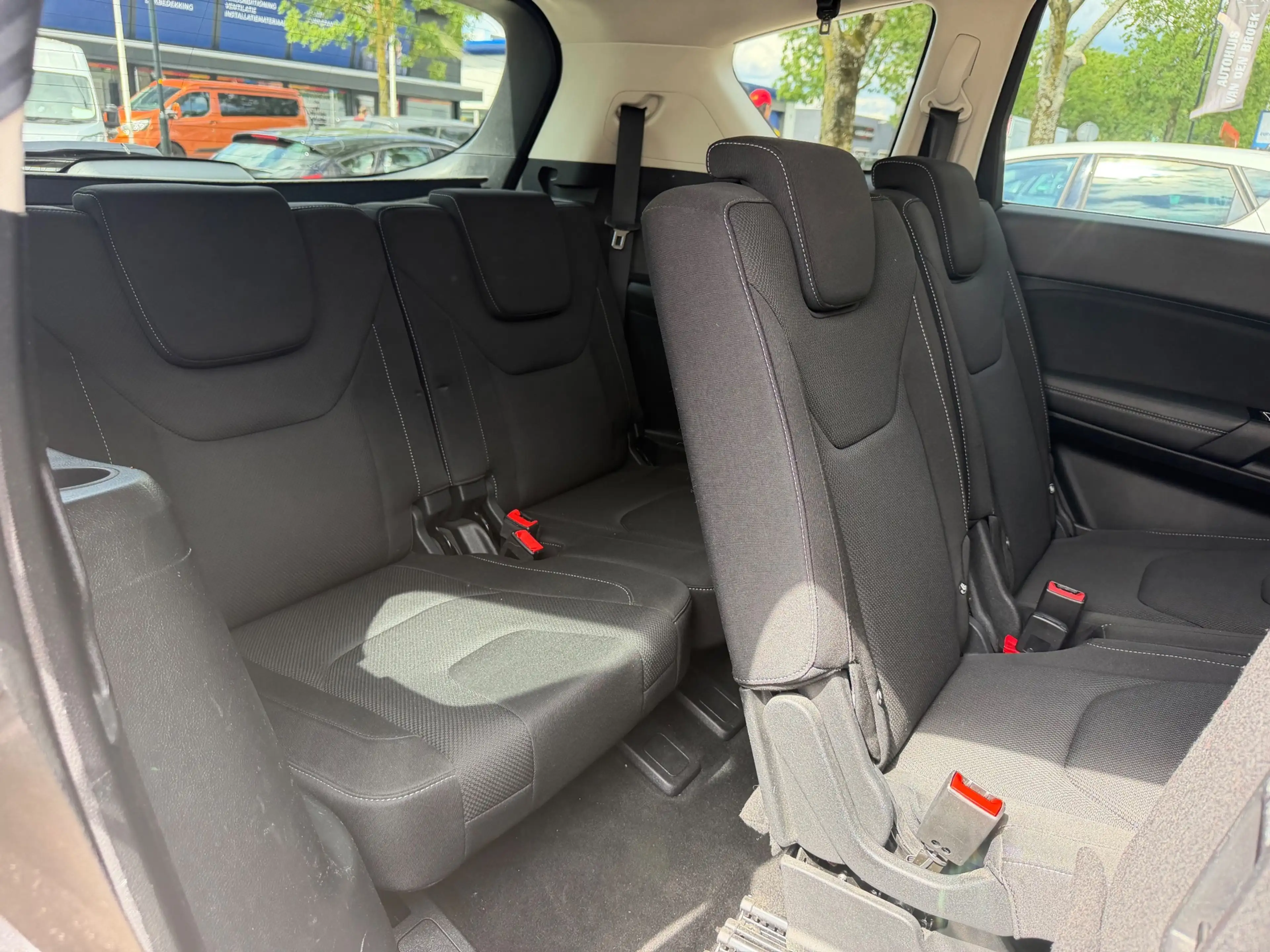 Ford S-Max 1.5 Titanium 7Pers|Xenon|Navi|Cruise|Camera|Carpla — photo 27