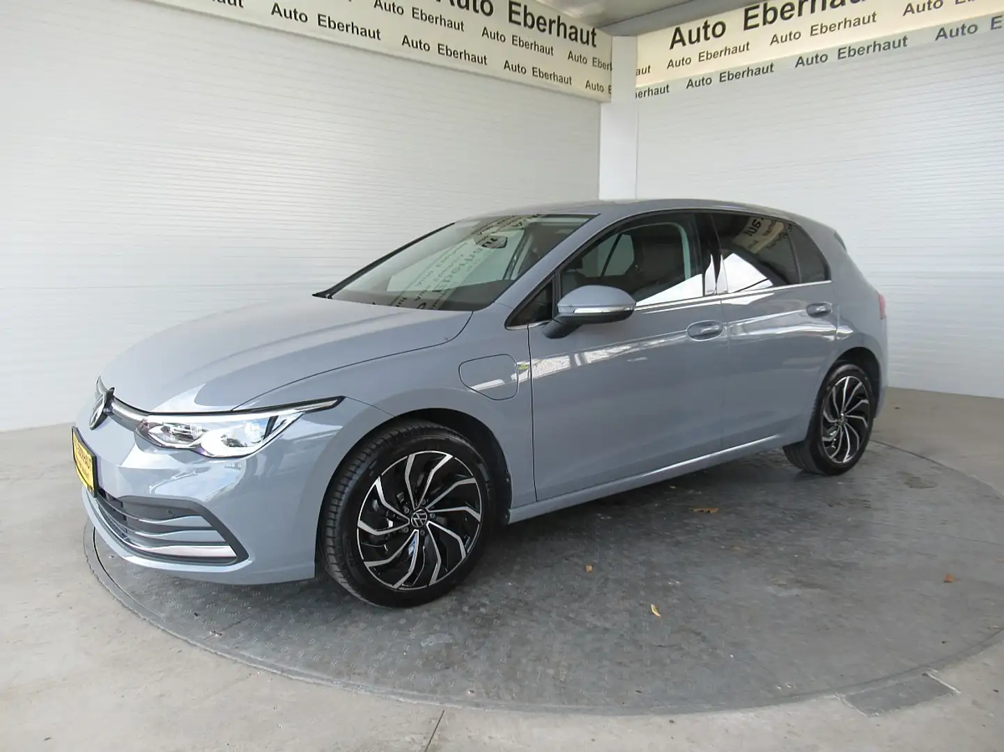 Volkswagen Golf 1,4 eHybrid PHEV Style DSG *LED *ACC *NAVI *Sit... Grau - 1