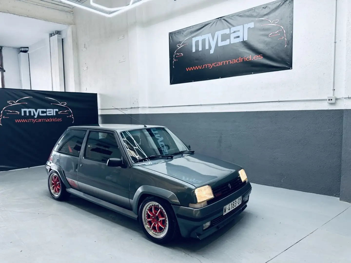 Renault R 5 Pequeño Manual de 3 Puertas Gris - 1