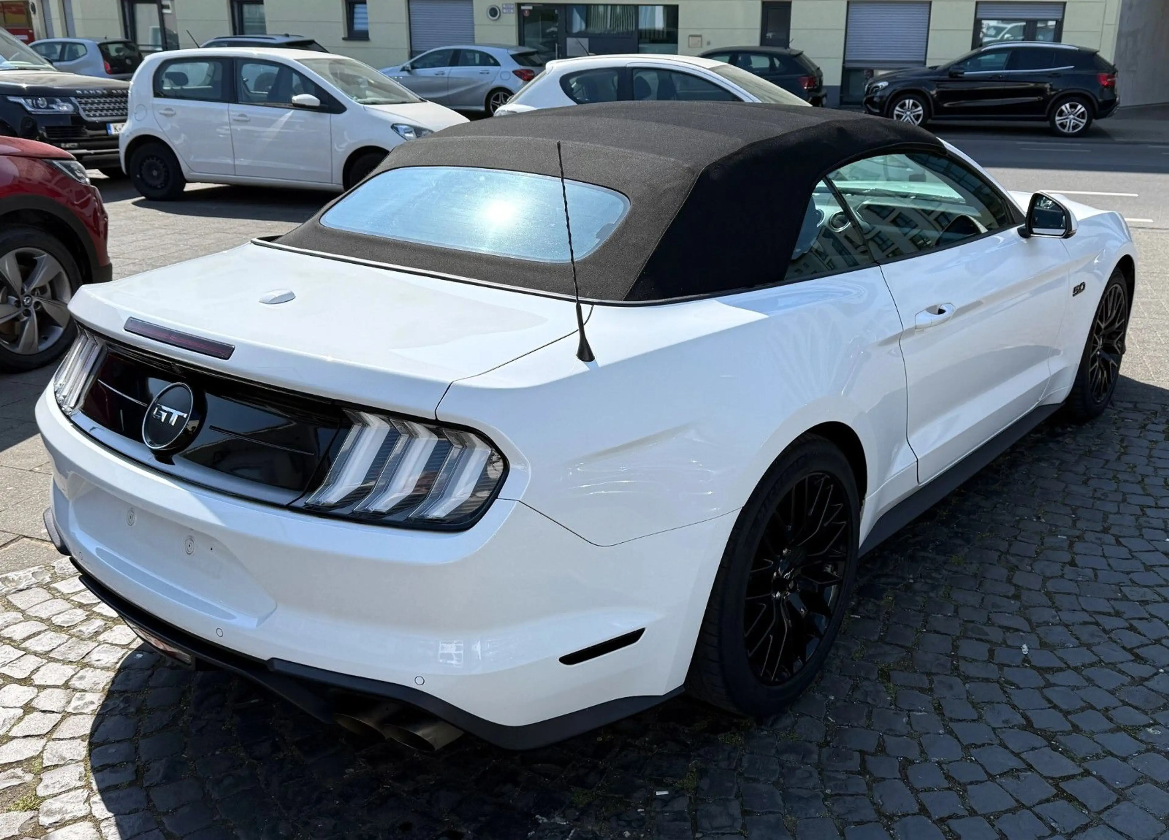 Ford Mustang MUSTANG 5.0 GT V8 CABRIO LEDER KAMERA LED DE.Fzg — photo 11