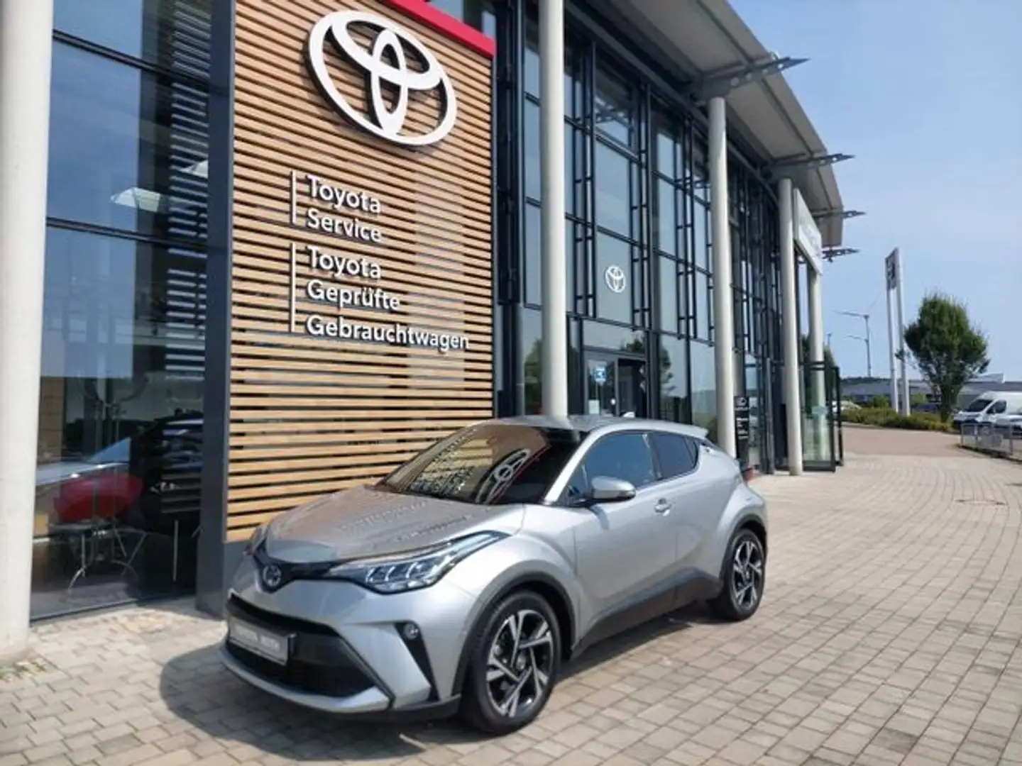 Toyota C-HR Hybrid Team Deutschland Navi LED ACC Apple CarPlay Argento - 2