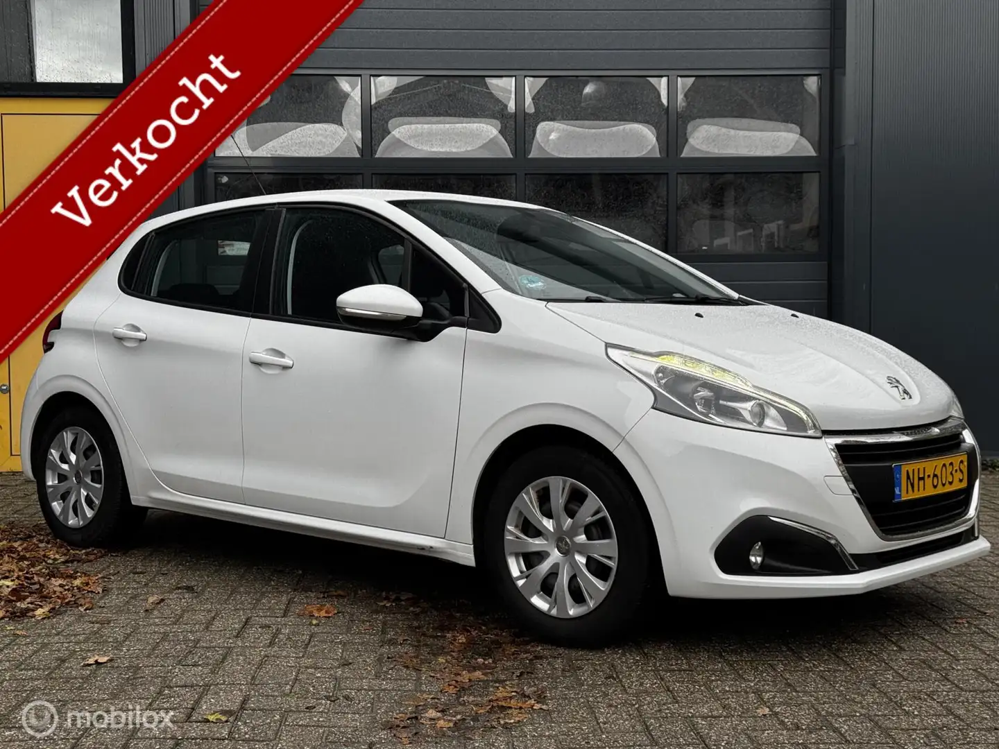 Peugeot 208 1.2 PureTech | Airco | vol ODH | cruise | censor Blanco - 1