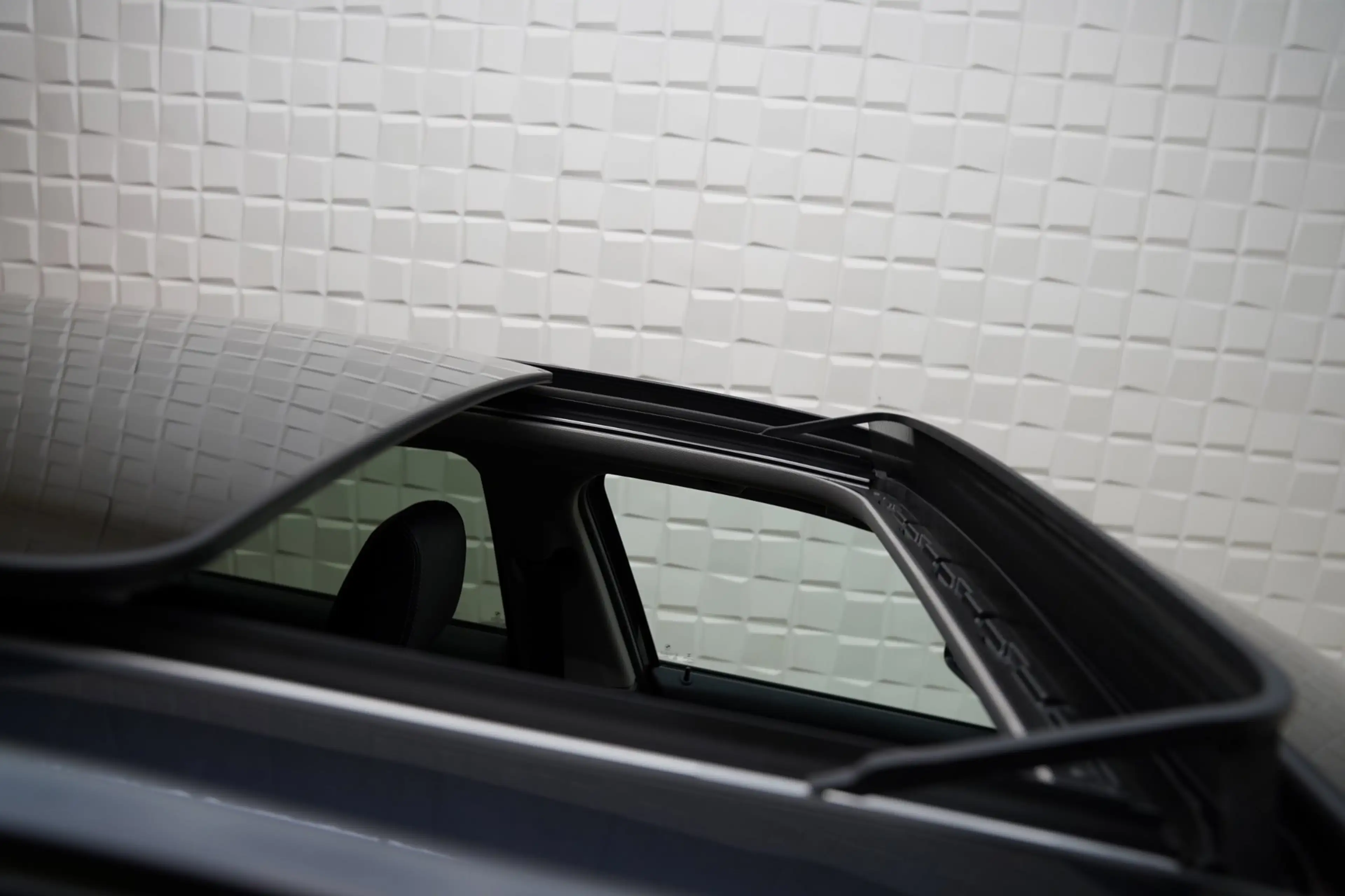 BMW 220 2-serie Active Tourer 220i High Executive PANO SFE — photo 9