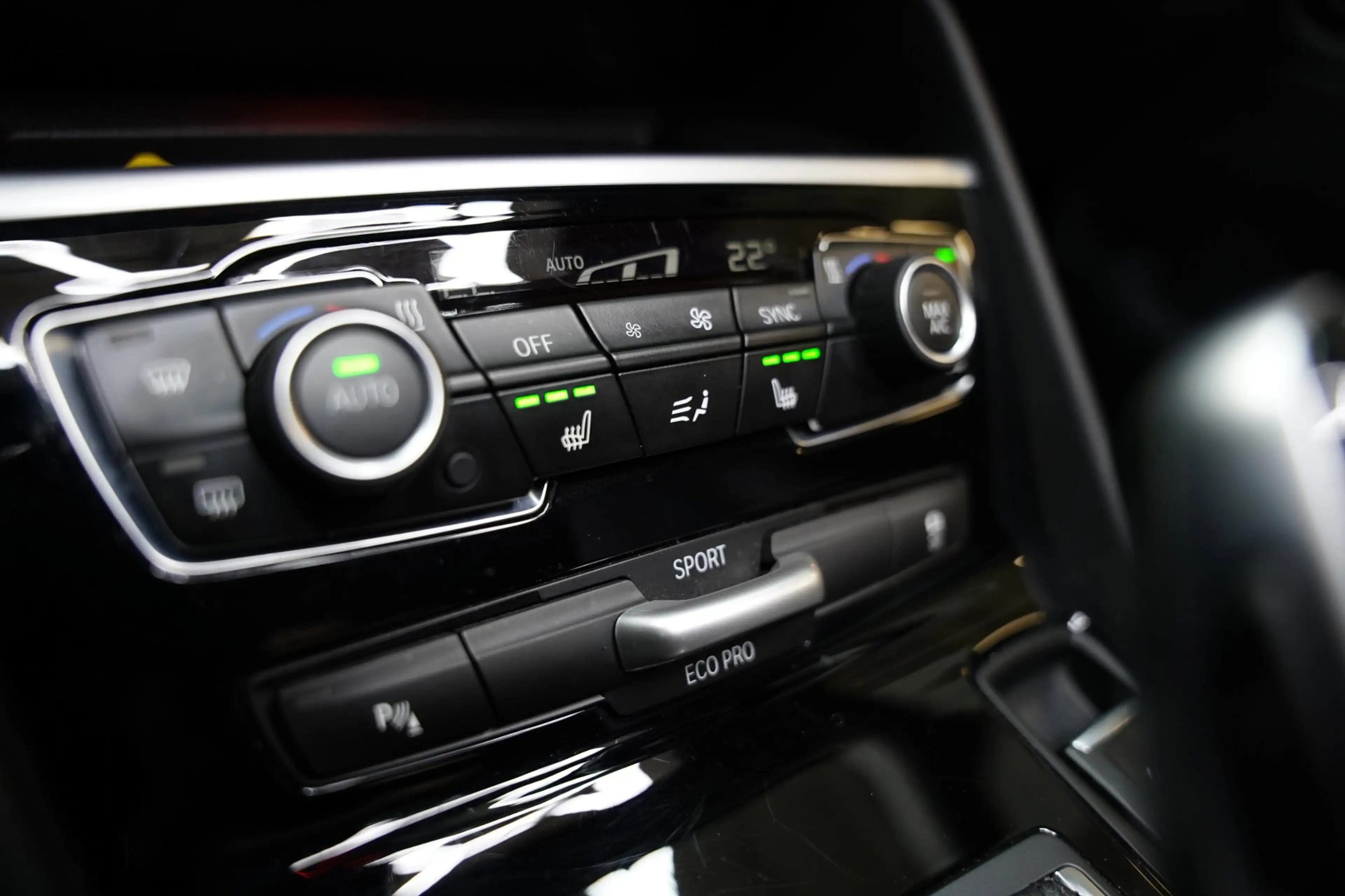 BMW 220 2-serie Active Tourer 220i High Executive PANO SFE — photo 15