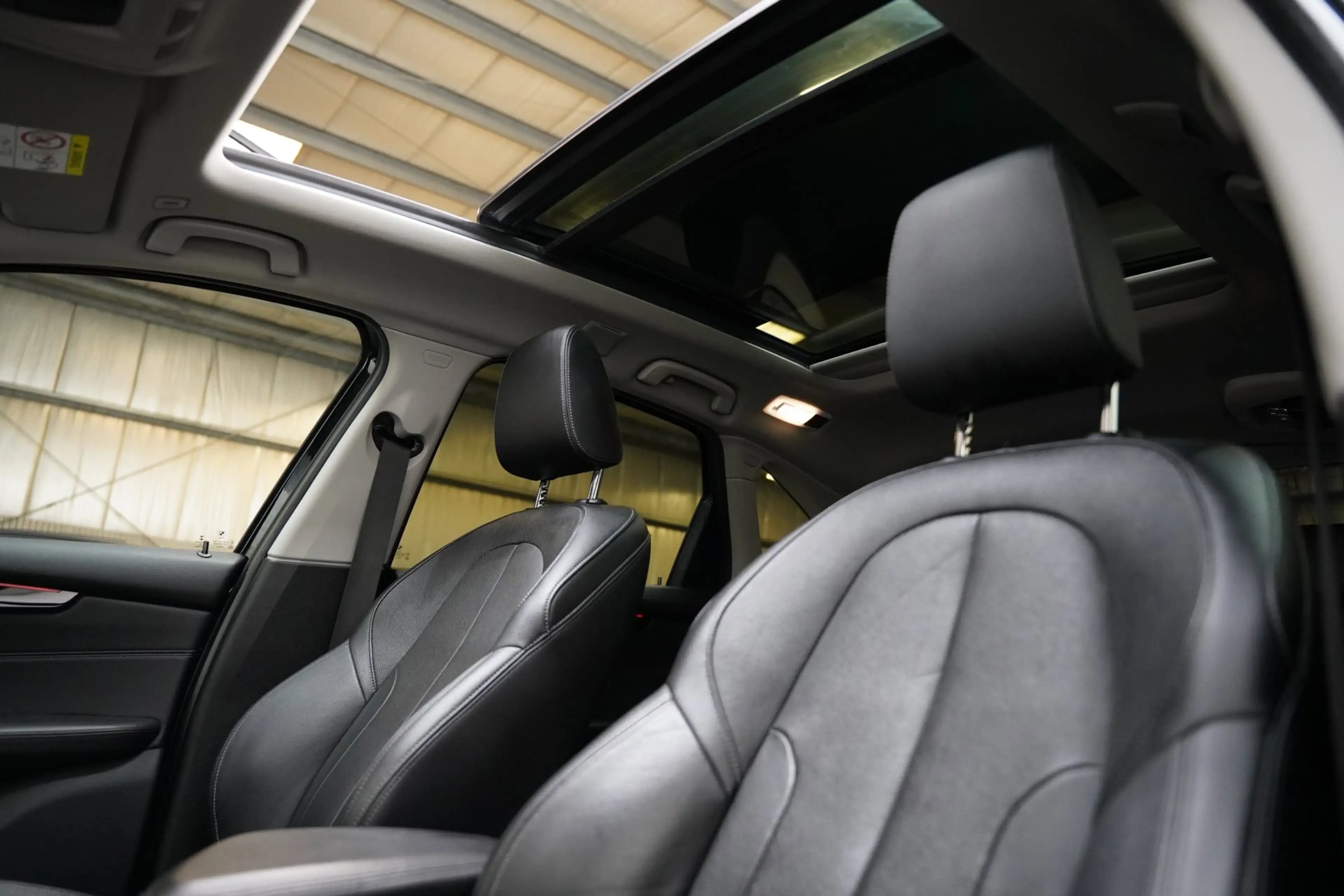 BMW 220 2-serie Active Tourer 220i High Executive PANO SFE — photo 13