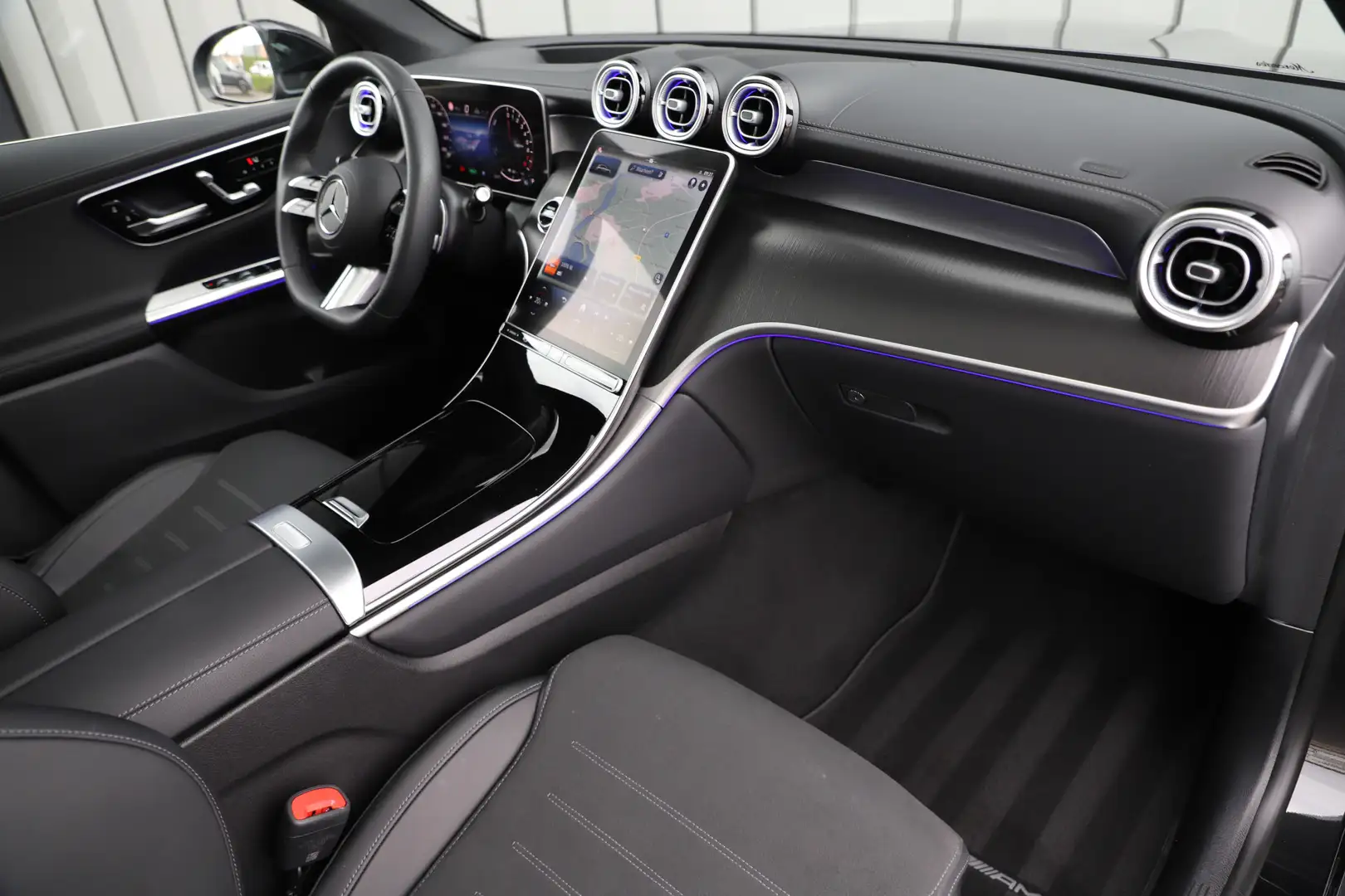 Mercedes-Benz GLC 400 400e AMG 4-Matic | 381PK | Luchtvering | Achterasb Noir - 2