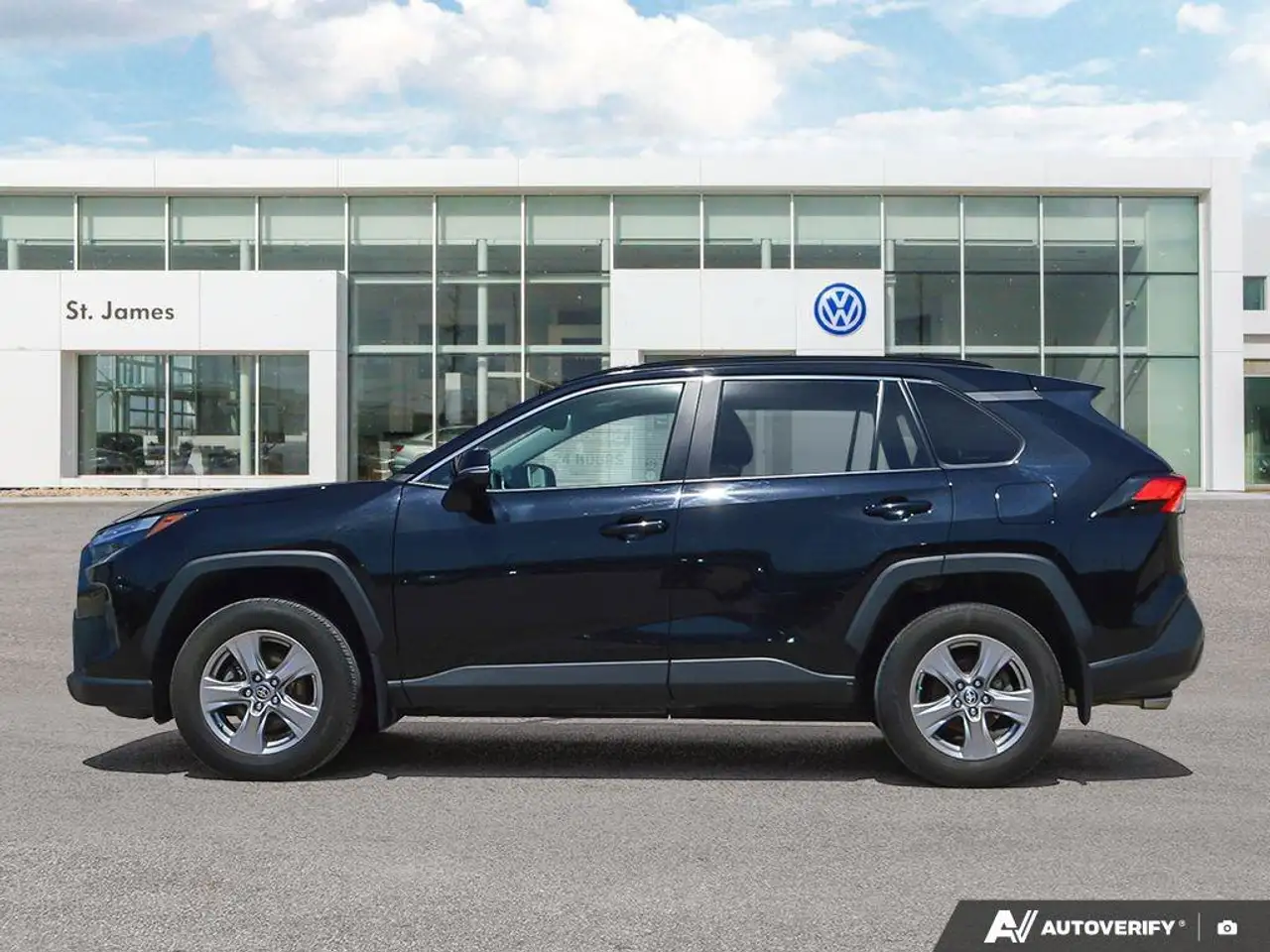 Toyota RAV 4 снимка Toyota RAV 4