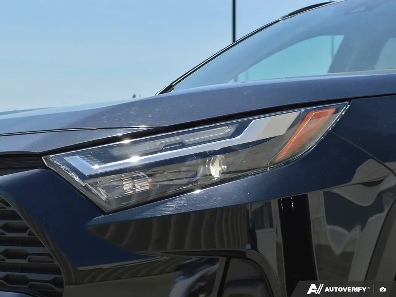 Toyota RAV 4 снимка Toyota RAV 4