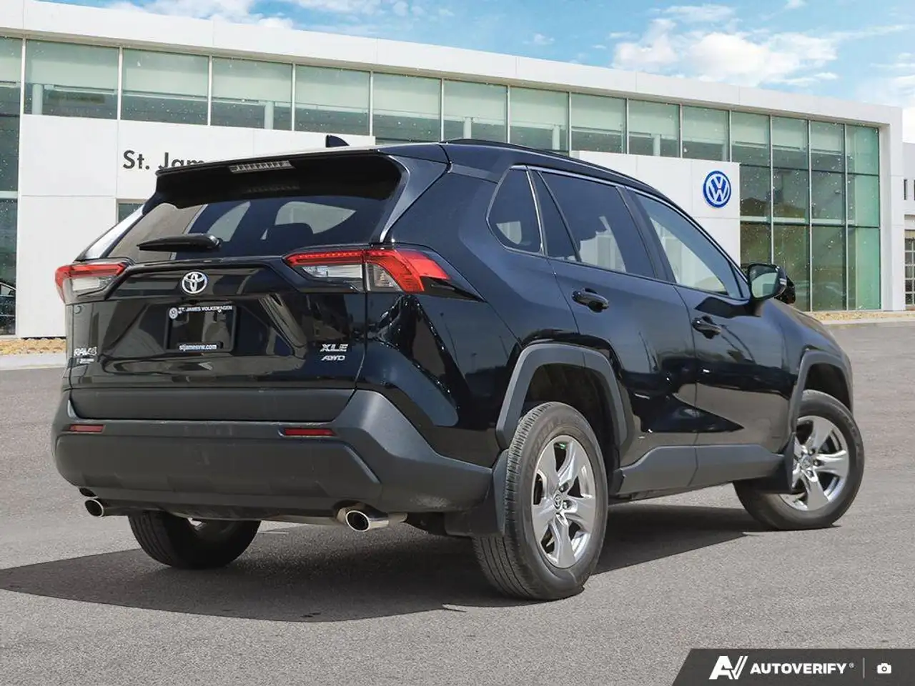 Toyota RAV 4 снимка Toyota RAV 4