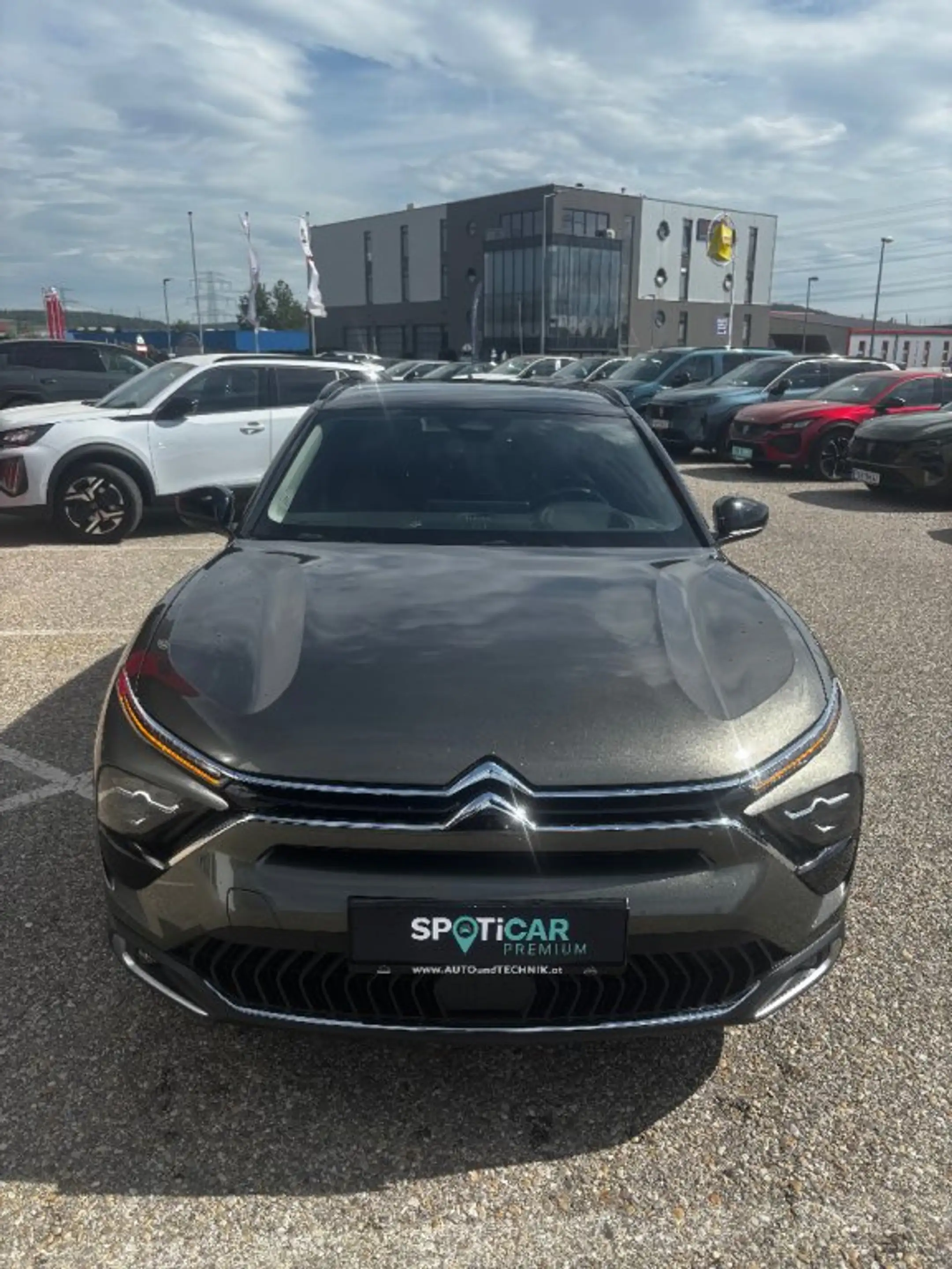 Citroen C5 X /Hybrid 225 e-EAT8 Shine Edition