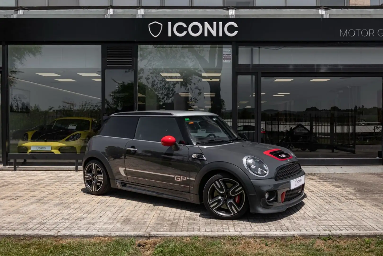 MINI John Cooper Works Gris - 1