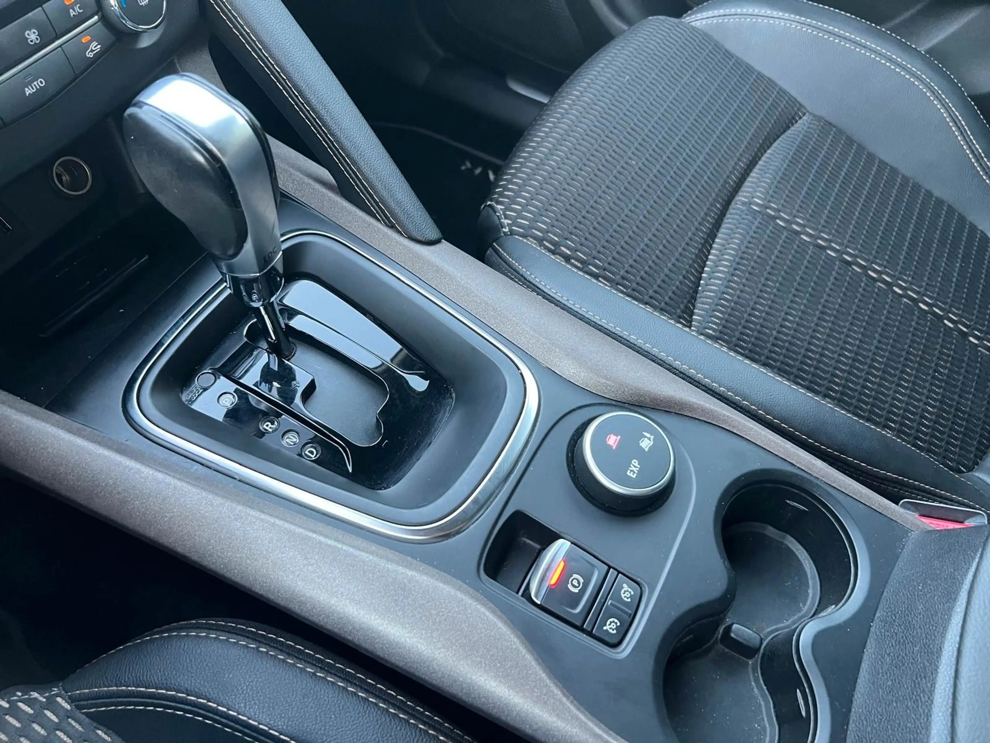 Renault Kadjar KADJAR°XMOD°AUTOMATIK°NAV°VIRTUAL°NUR79TKM°1HAND — photo 15