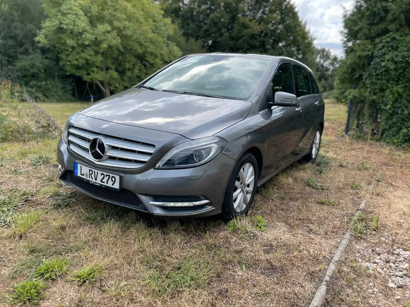 Mercedes-Benz B 200 B -Klasse B 200 CDI/Automatik/Turbo Neu Gri - 1