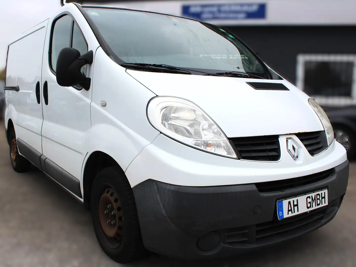 Renault Trafic L1H1 2,7t - 1