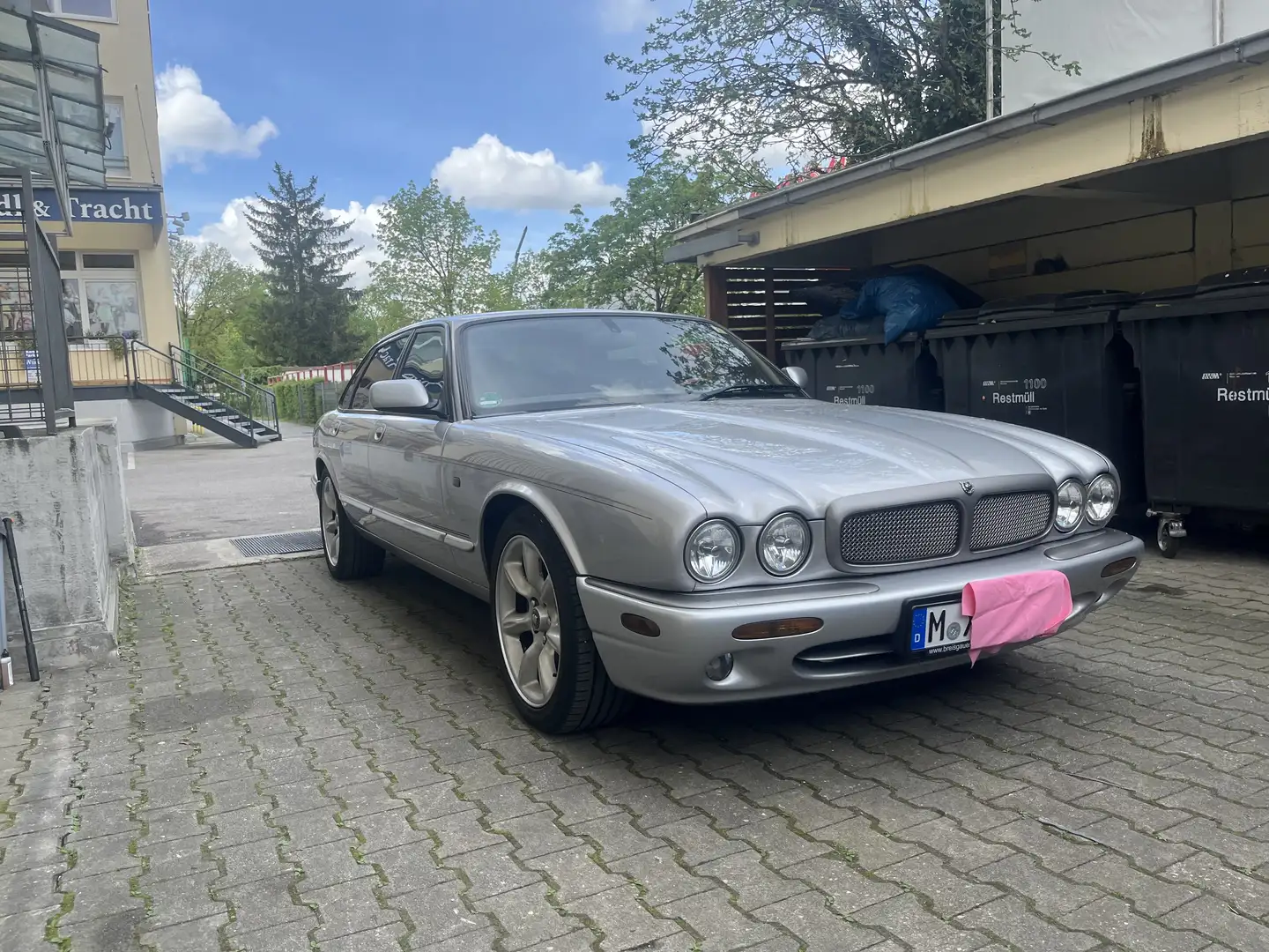 Jaguar XJR Silber - 1