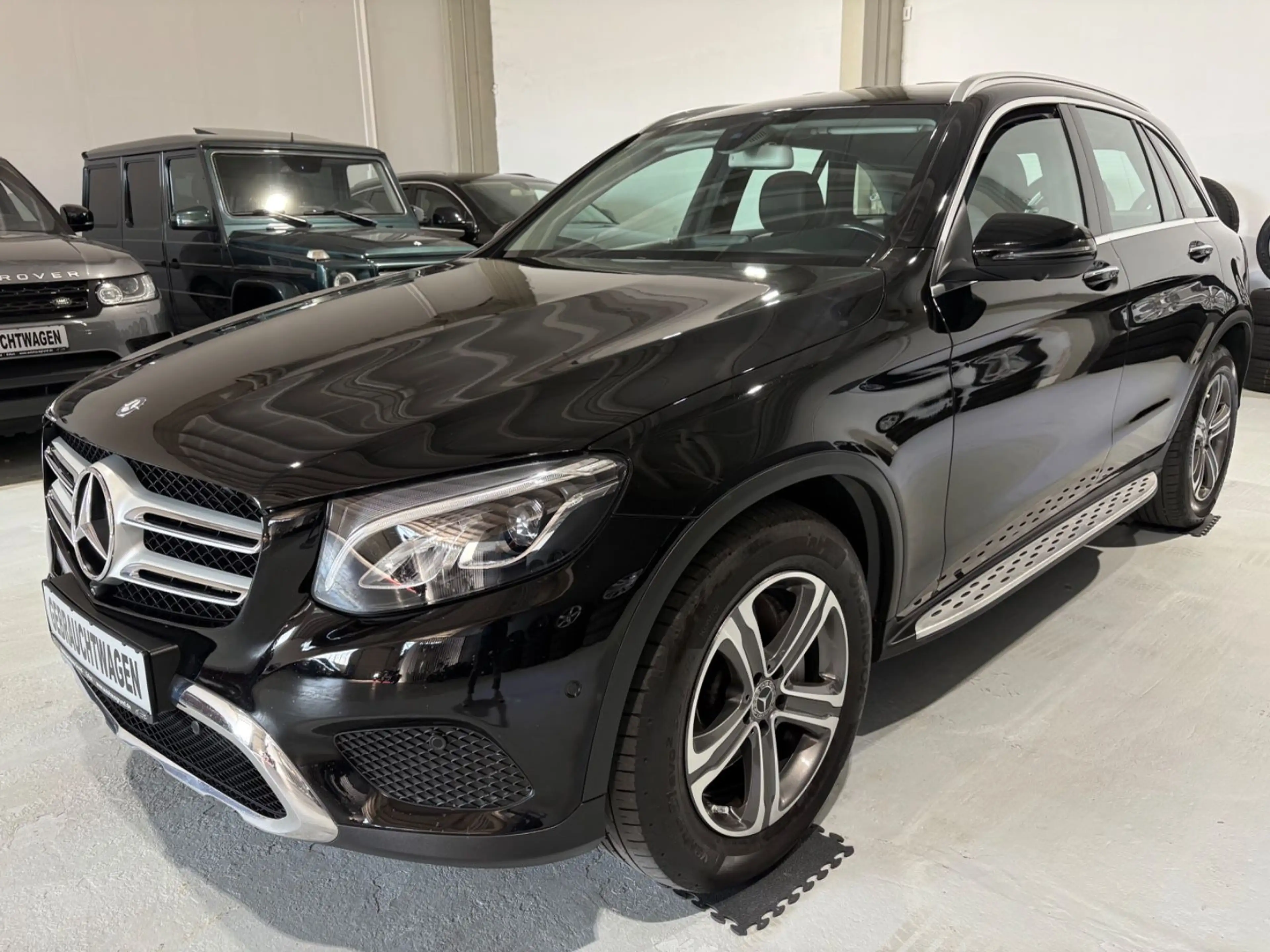 Mercedes-Benz GLC 220 d 4Matic*LED*Leder*AHK*