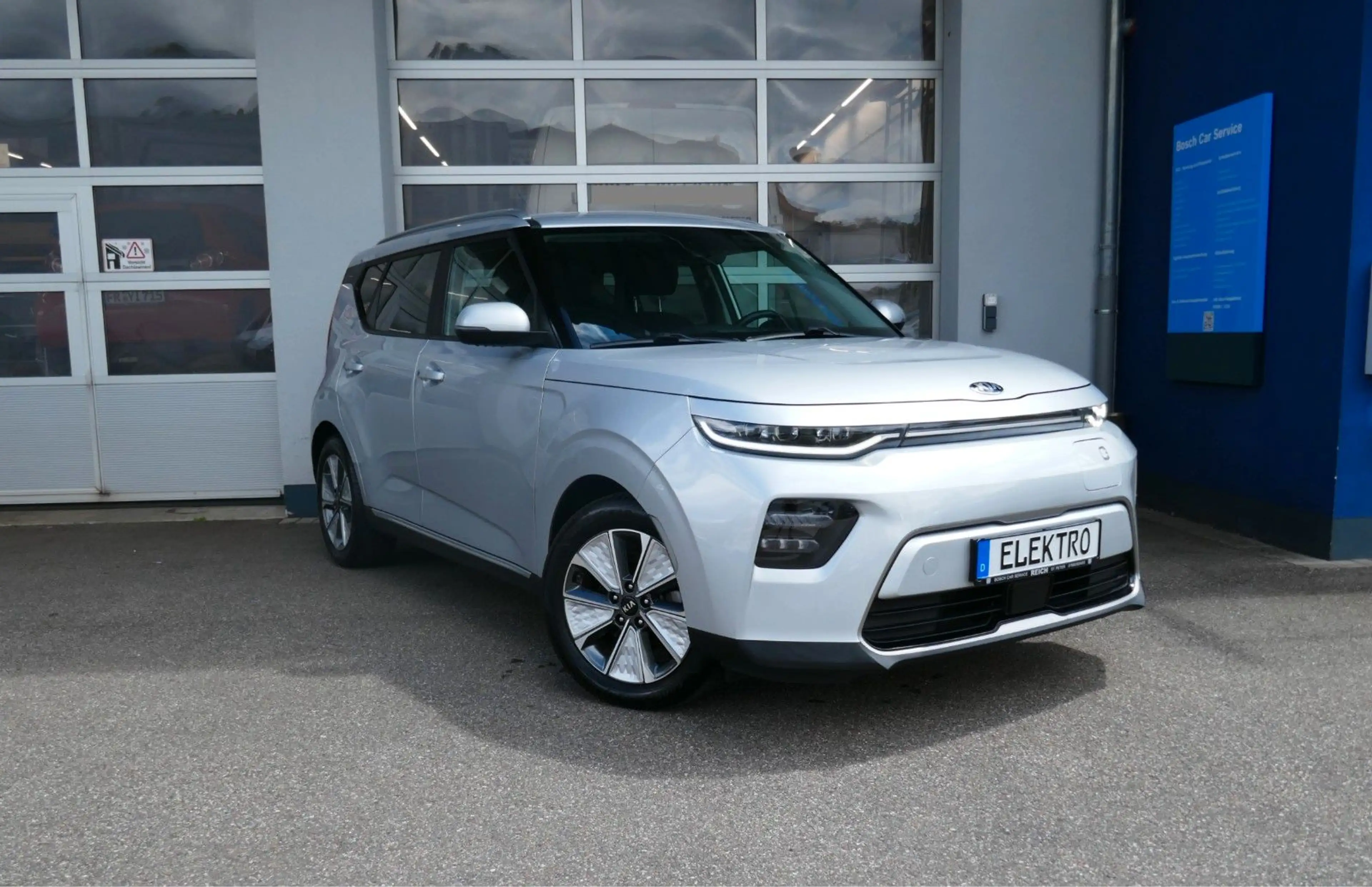 Kia Soul e-Soul 64KwH  SOH 100% 3 PHASEN WÄRMEPUMPE ACC — photo 3