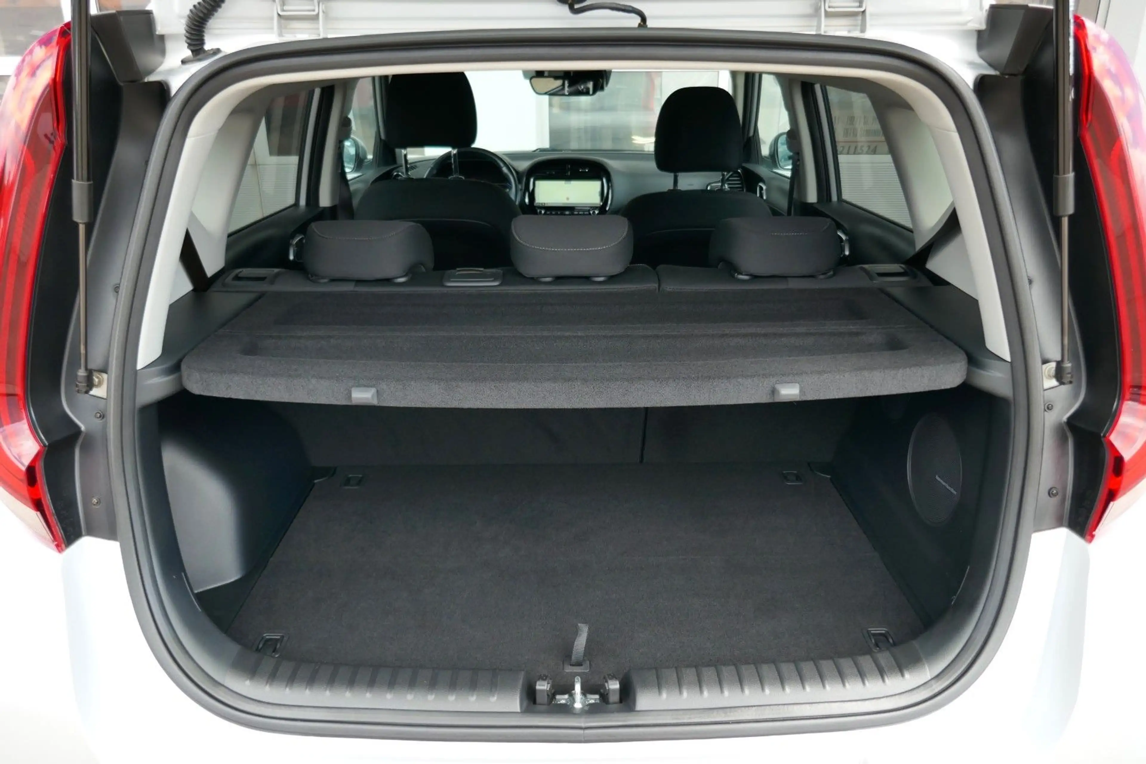 Kia Soul e-Soul 64KwH  SOH 100% 3 PHASEN WÄRMEPUMPE ACC — photo 15