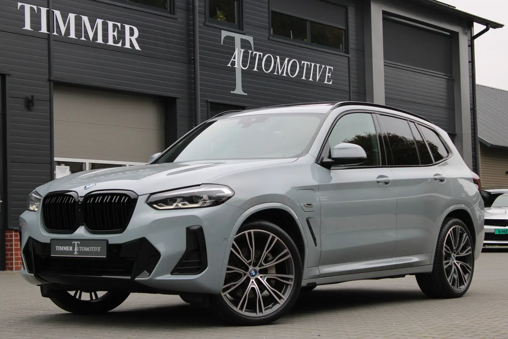 BMW X3 xDrive30e M Sport High Executive - Panoramadak - 2 Gris - 1