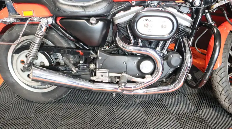 Harley-Davidson XL 883 - foto 6