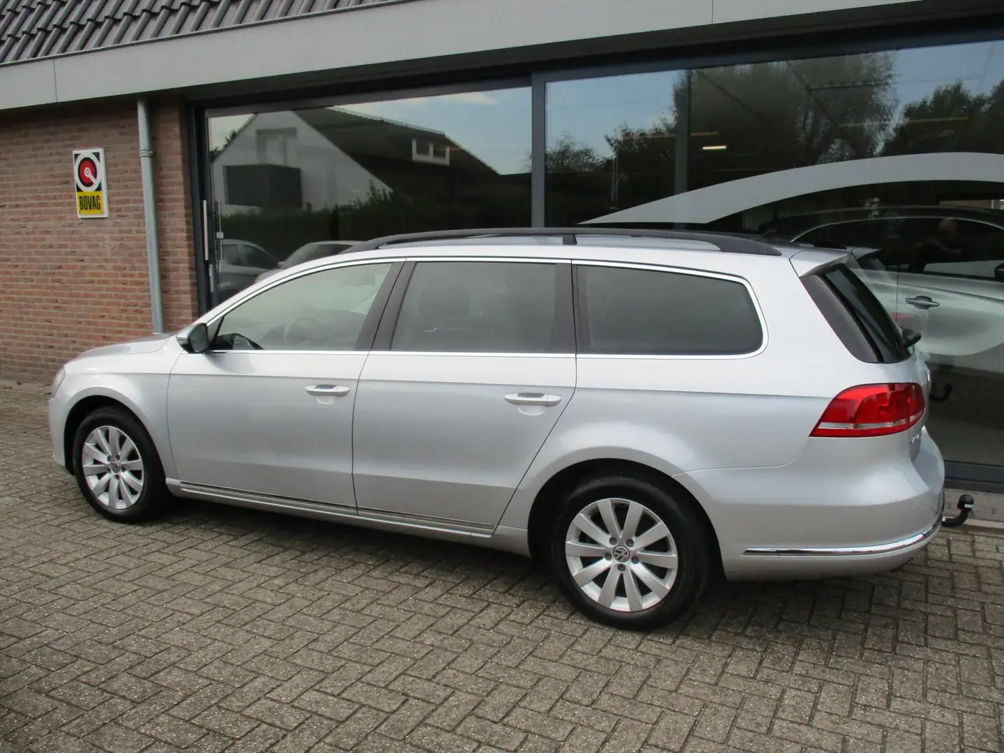 Volkswagen Passat Variant 1.4 TSI 90KW 7-DSG Highline Grijs - 2