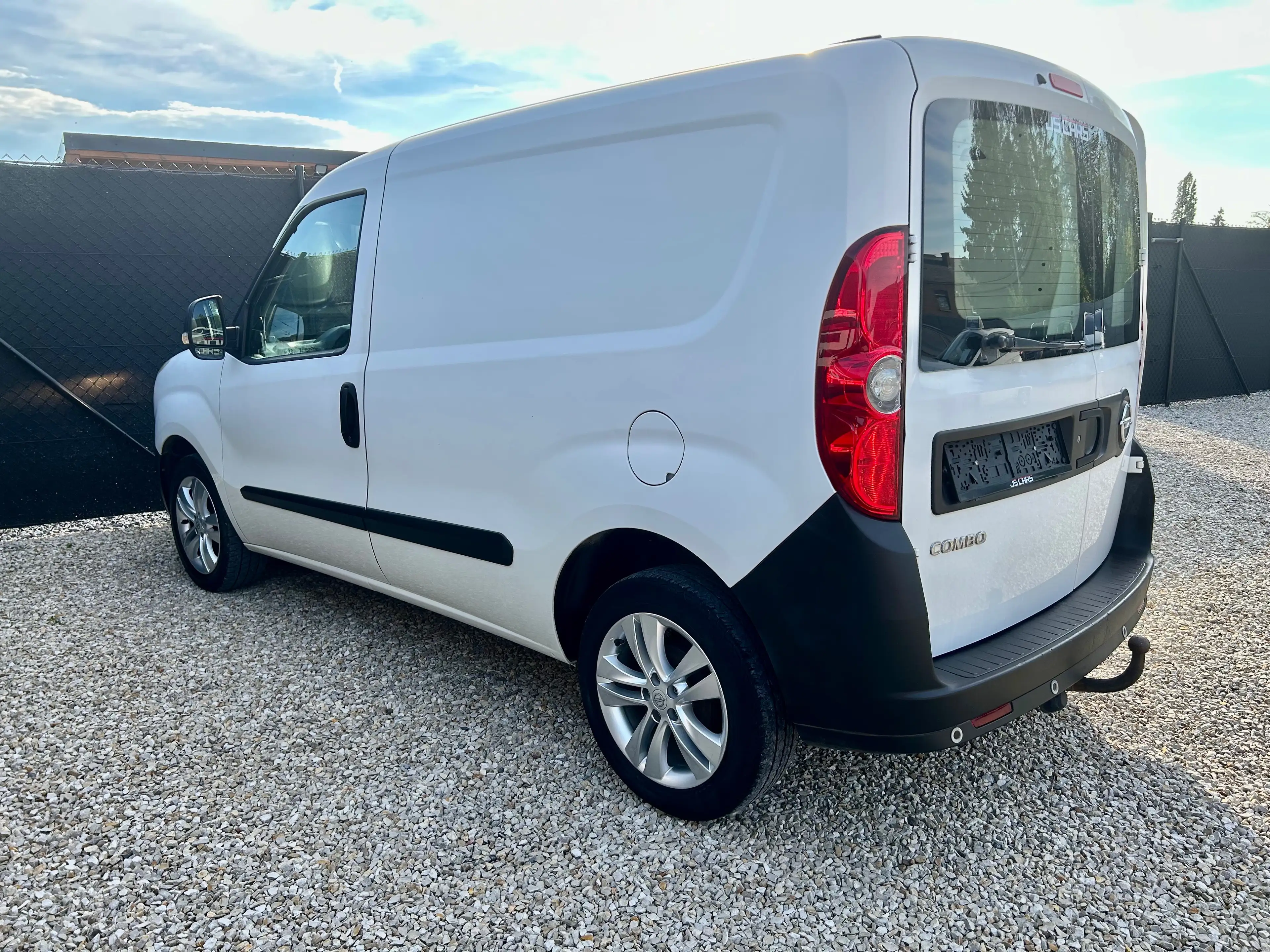 Opel Combo 1.3 CDTi*0492*24*96*14*AIRCO*ATTACHE REMORQUE*PDC*PORTE COULISSANTE* — photo 10
