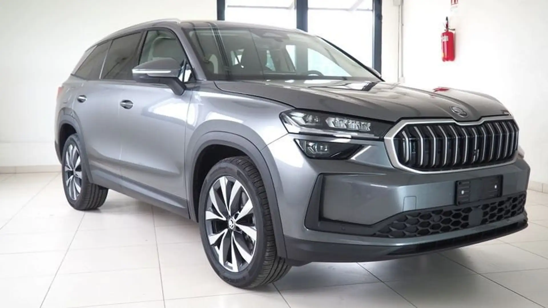 Skoda Kodiaq 2.0 TDI EVO SCR DSG 7 posti Style PRONTA CONSEGNA! Grau - 1