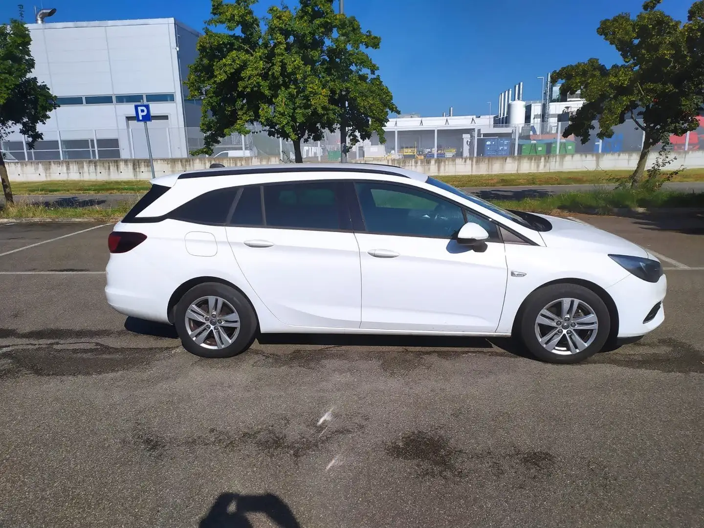 Opel Astra Sports Tourer 1.5 cdti Elegance Bianco - 1
