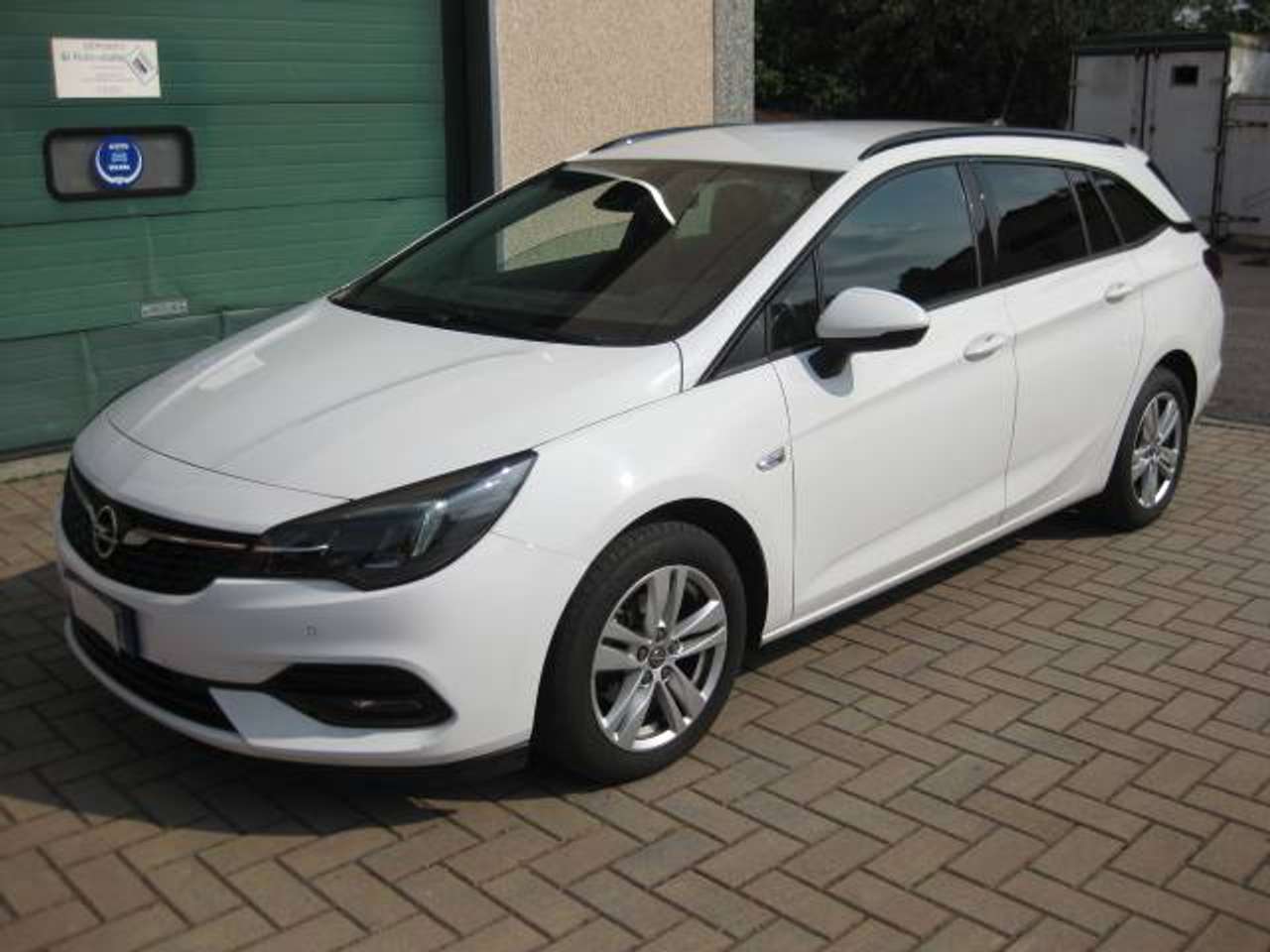 Opel Astra Sports Tourer 1.5 cdti Elegance MANUALE